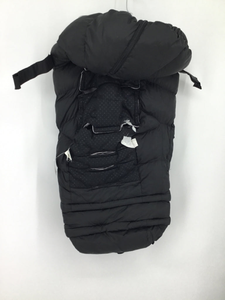 7 A.M. Enfant Blanket 212 Evolution Stroller Foot Muff
