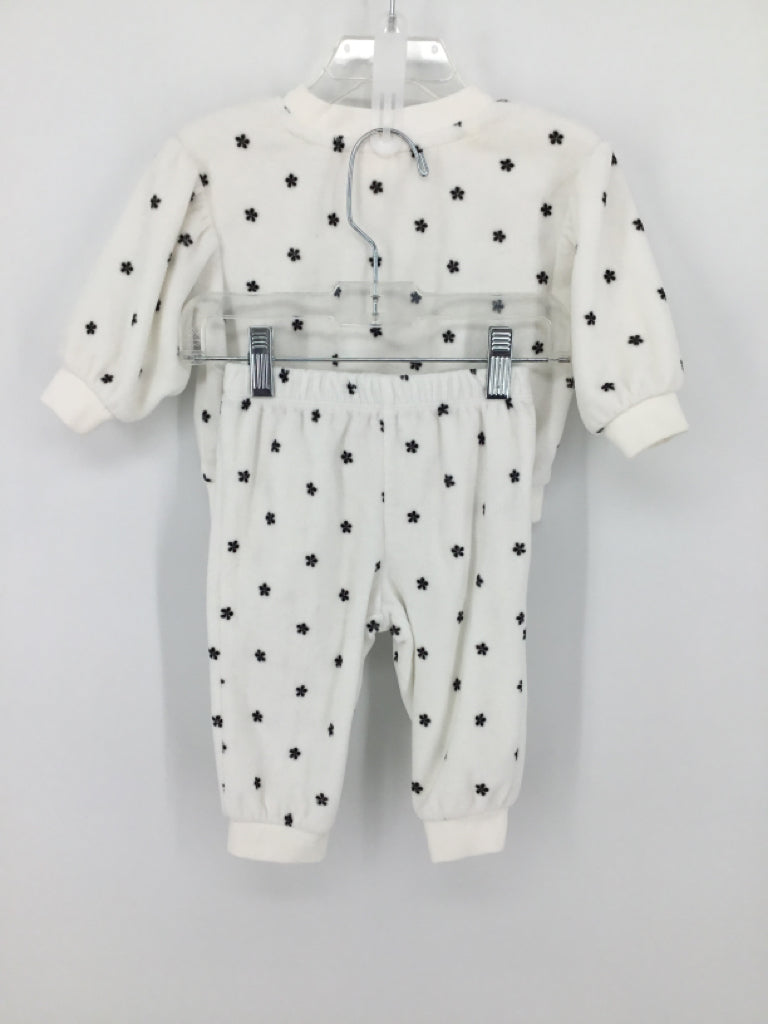 Cat & Jack Child Size 6-9 Months White Outfit - girls