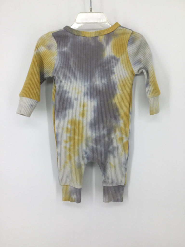Enchanted Beauties Child Size 6-12 Months Gray Tye Dye Outfit - boys