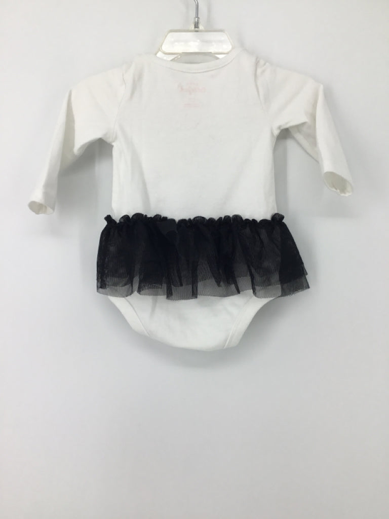 Cat & Jack Child Size 0-3 Months Black Halloween Onesie