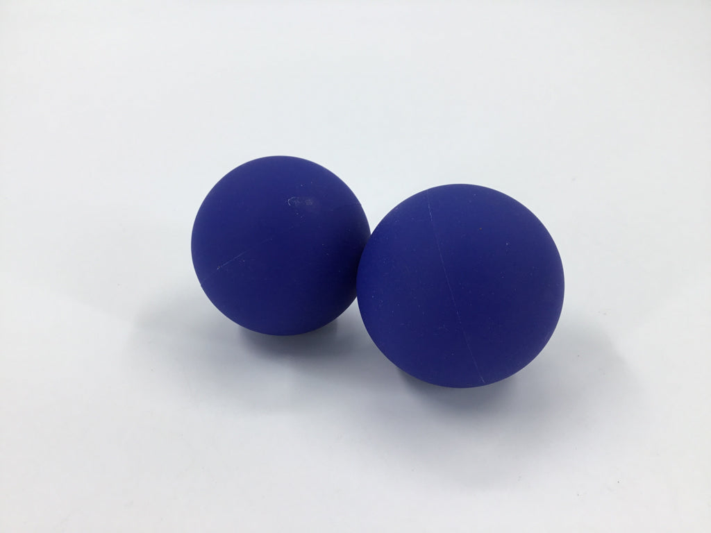 Lovevery Opposite Balls - One Heavy, One Light