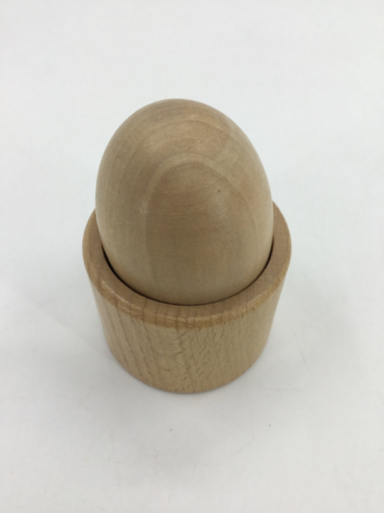 Lovevery Montessori Egg Cup
