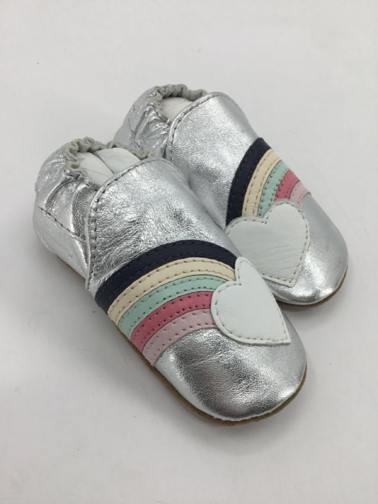 brandless Child Size 3 Toddler Silver Baby/Walker Shoes
