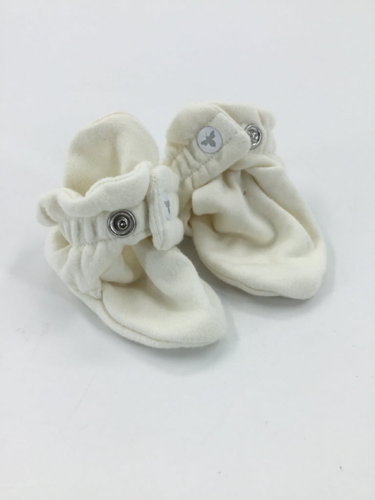 Burt's Bees Baby Child Size 1 Toddler Cream Baby/Walker Shoes