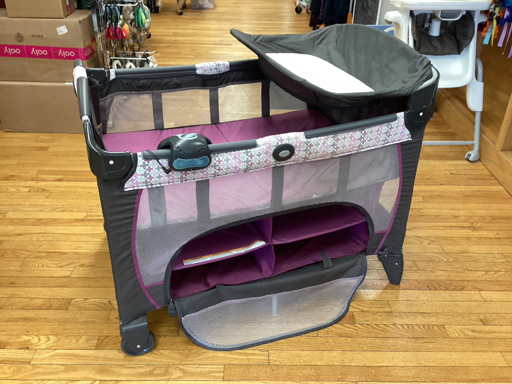 Graco Purple Pack n' Play with Changer and Vibration Device