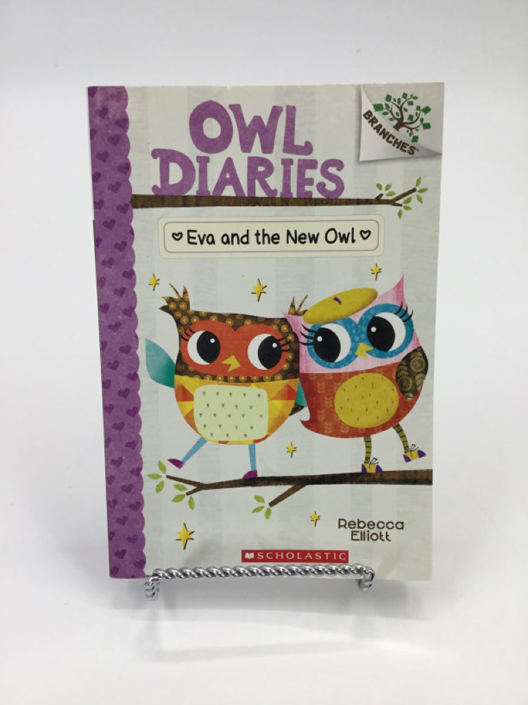 Owl Diaries: Eva and the New Owl Paperback Book