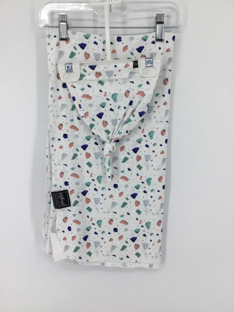 Milkmaid Goods Multi-Color Print Blanket & Hat
