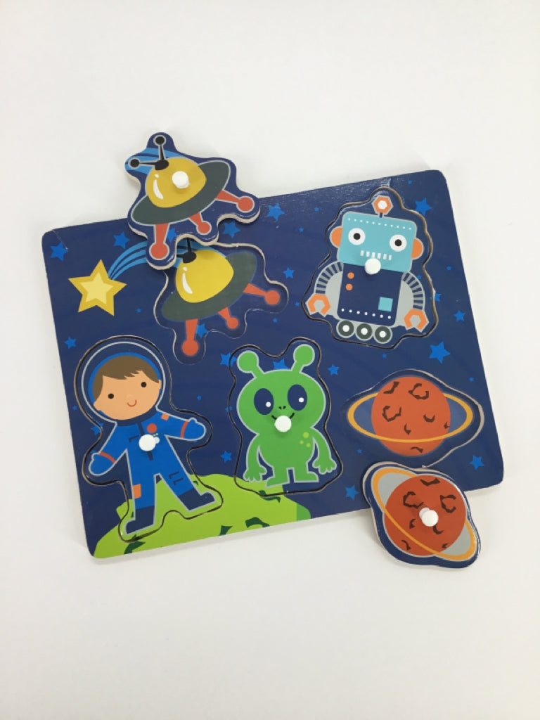 Space Peg Puzzle