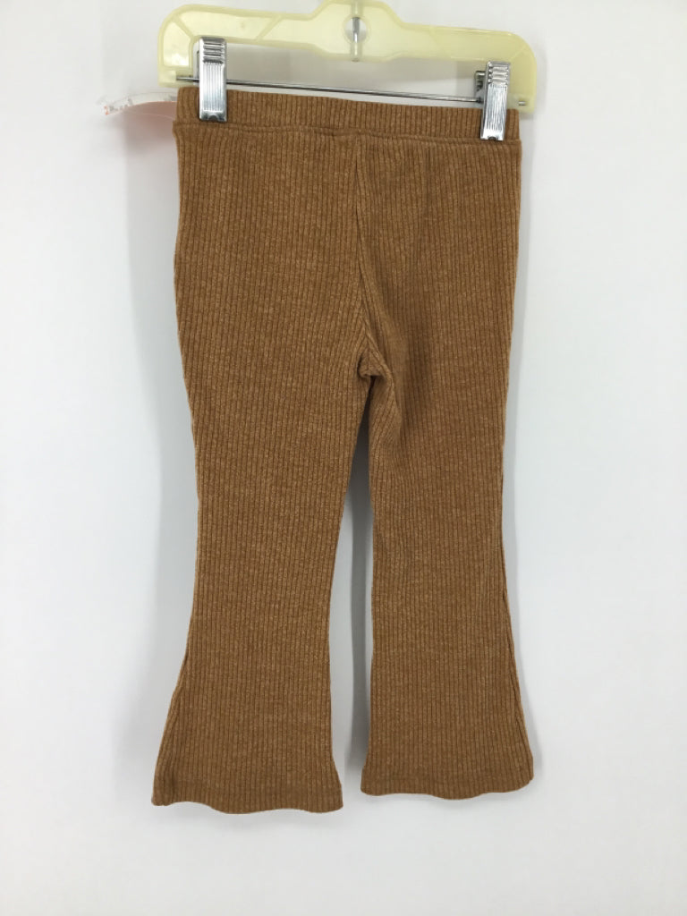 Old Navy Child Size 3 Tan Pants - girls