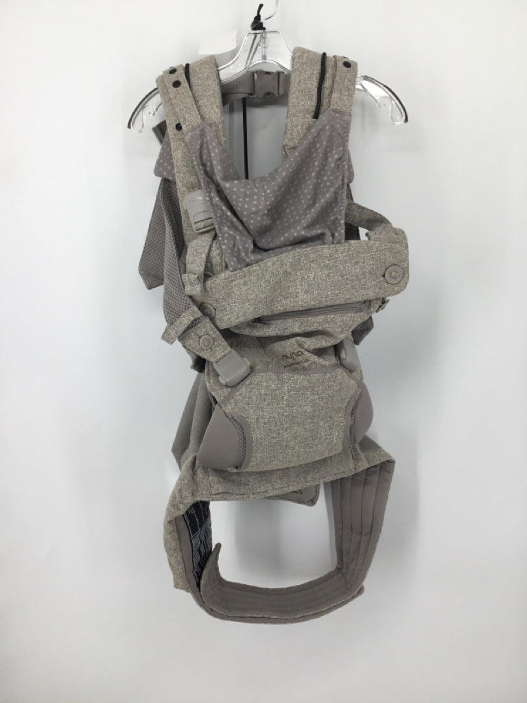 Nuna Cudl Gray Baby/Child Carrier