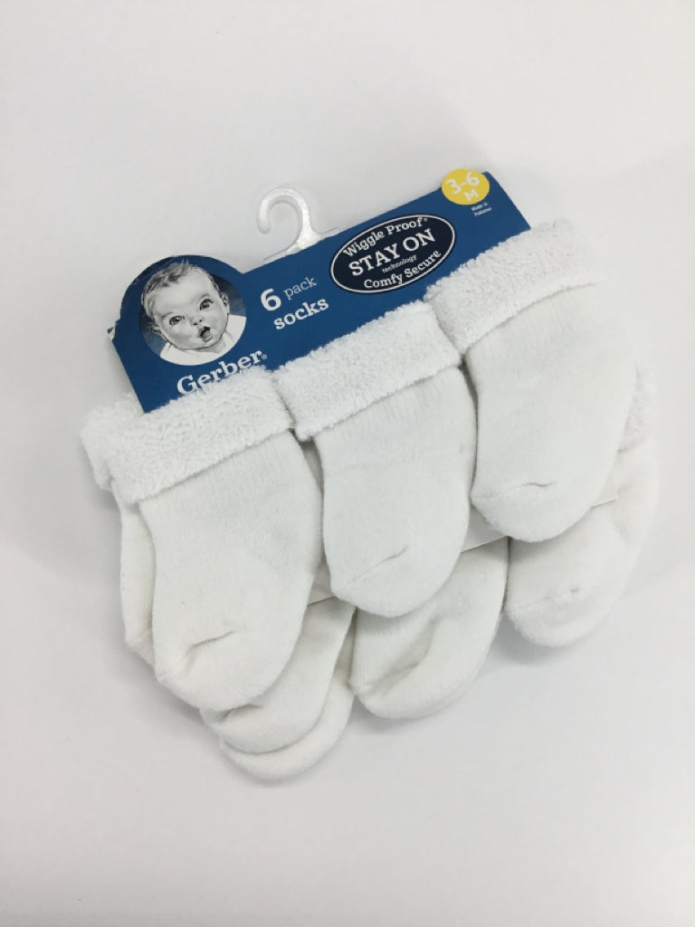 Gerber Child Size 3-6 Months White Solid Socks - boys
