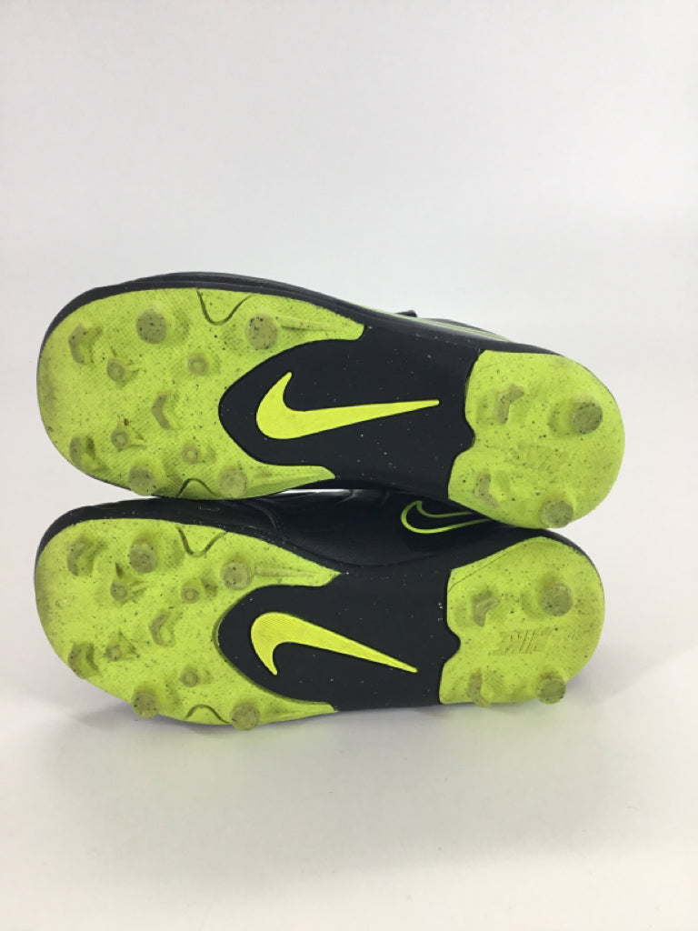 Nike Child Size 11 Black Sport/Dance Shoes