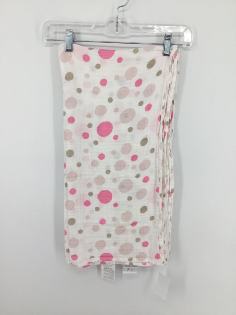 Aden & Anais Pink Polka Dot Blanket