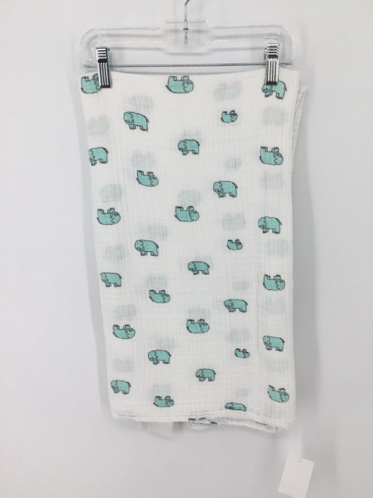 Aden & Anais White Print Blanket
