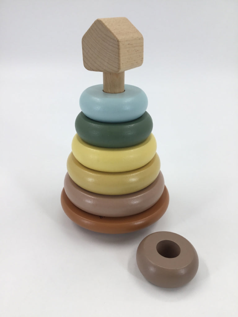 Hearth & Hand w/ Magnolia Rainbow Wooden Ring Stacker