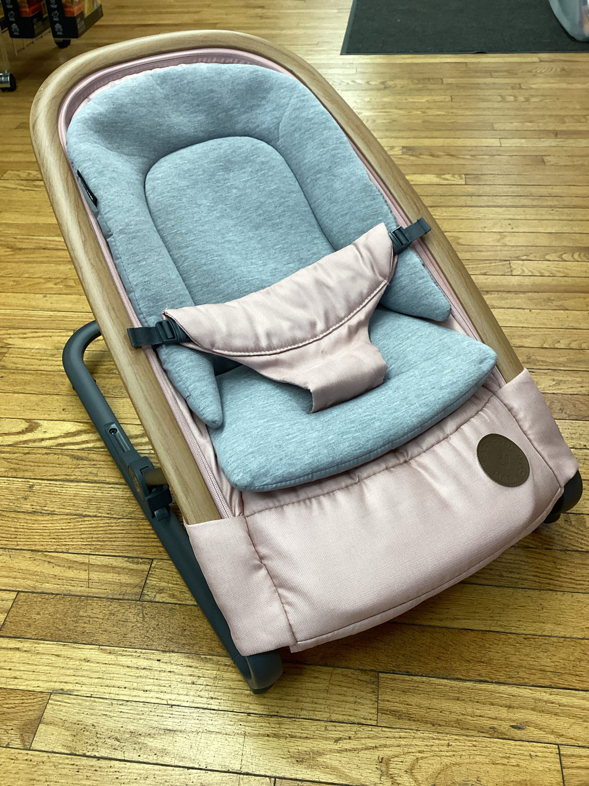 Maxi-Cosi Kori 2-in-1 Baby Rocker