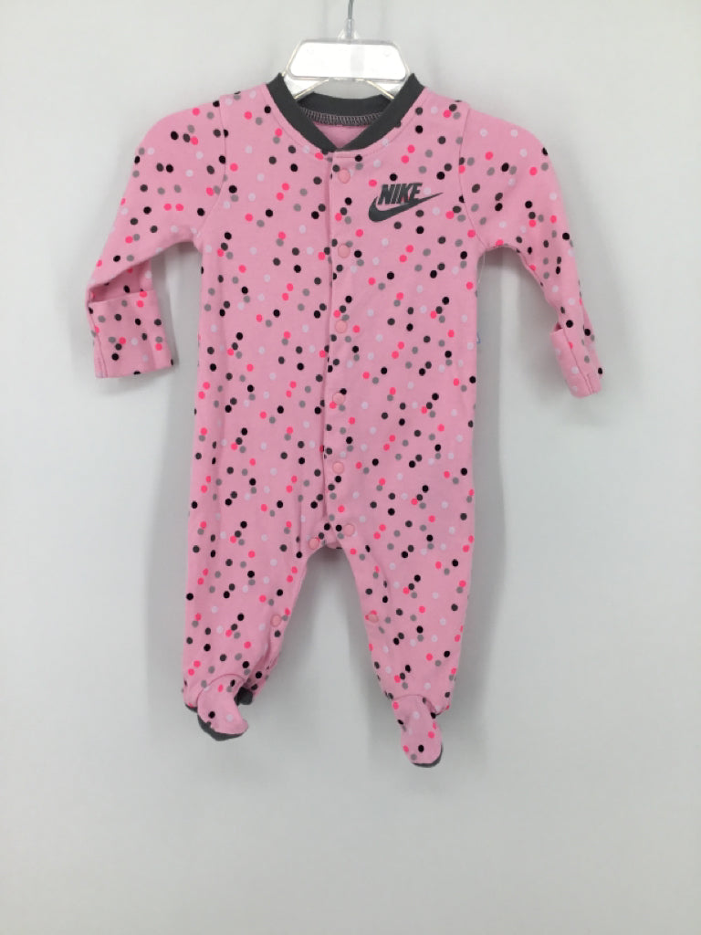 Nike Child Size 3 Months Pink Sleepers