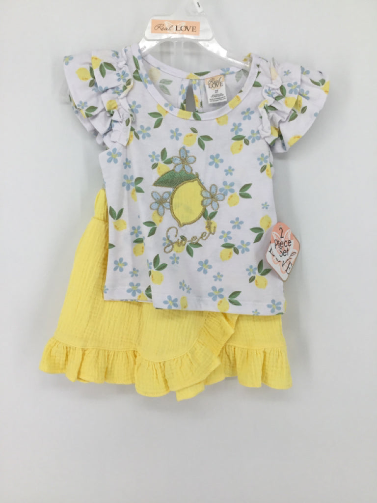 Real Love Child Size 2 Yellow Outfit - girls