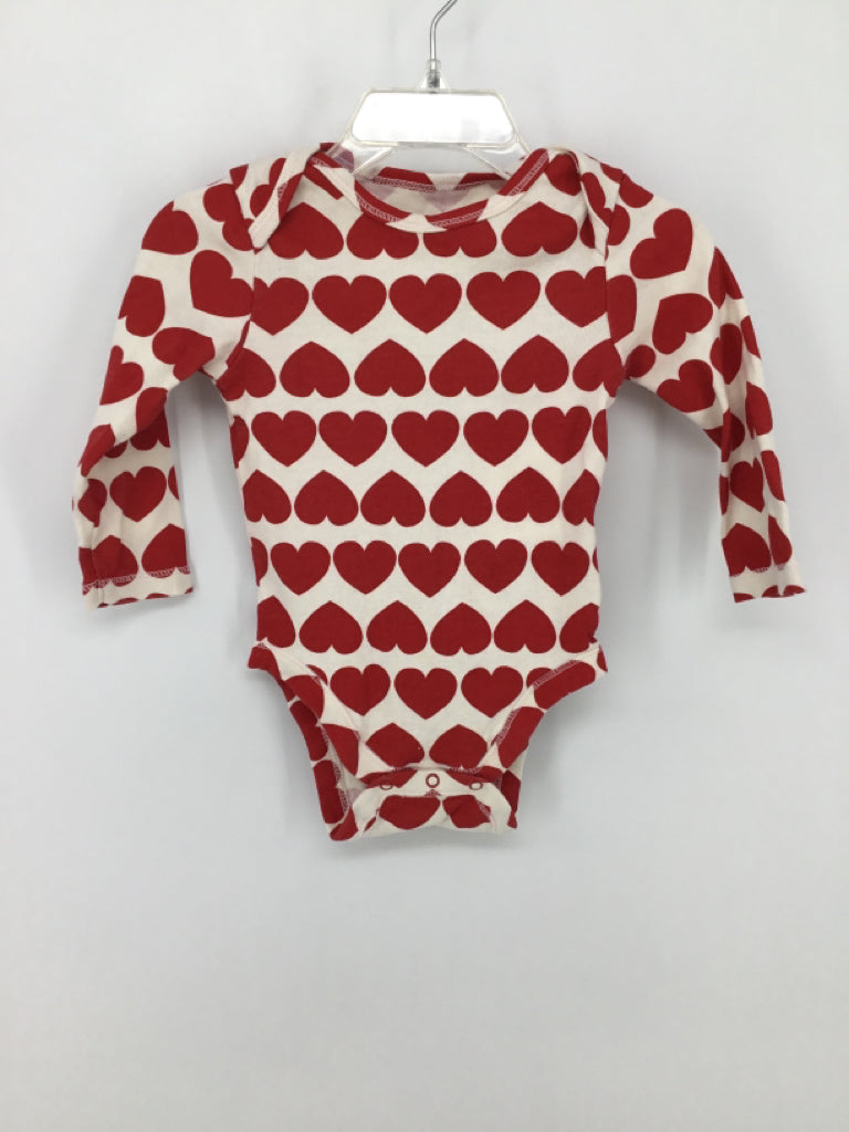 Old Navy Child Size 6-12 Months Red Valentine's Day Onesie