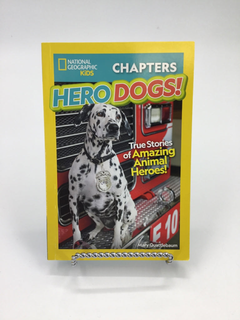 National Geographic Kids: Hero Dogs! Paperback Book
