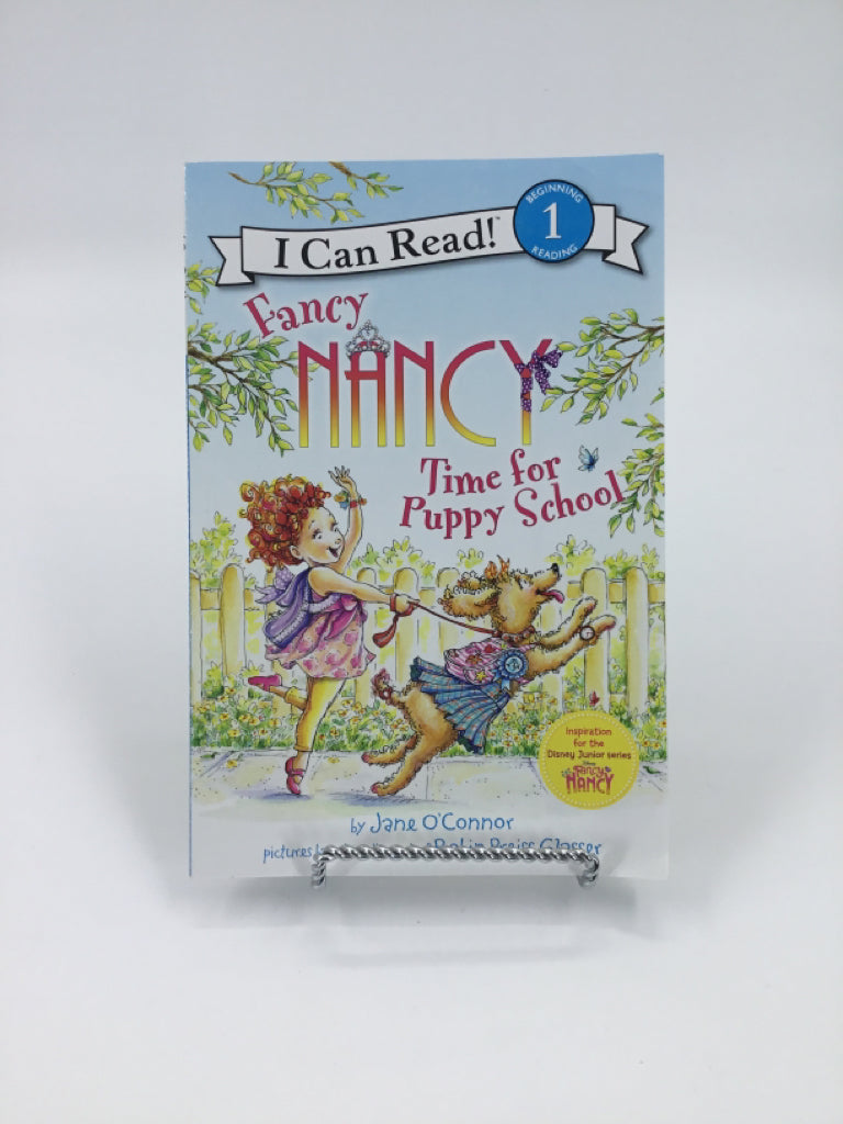 Fancy Nancy: Time for Puppy School Paperback Book