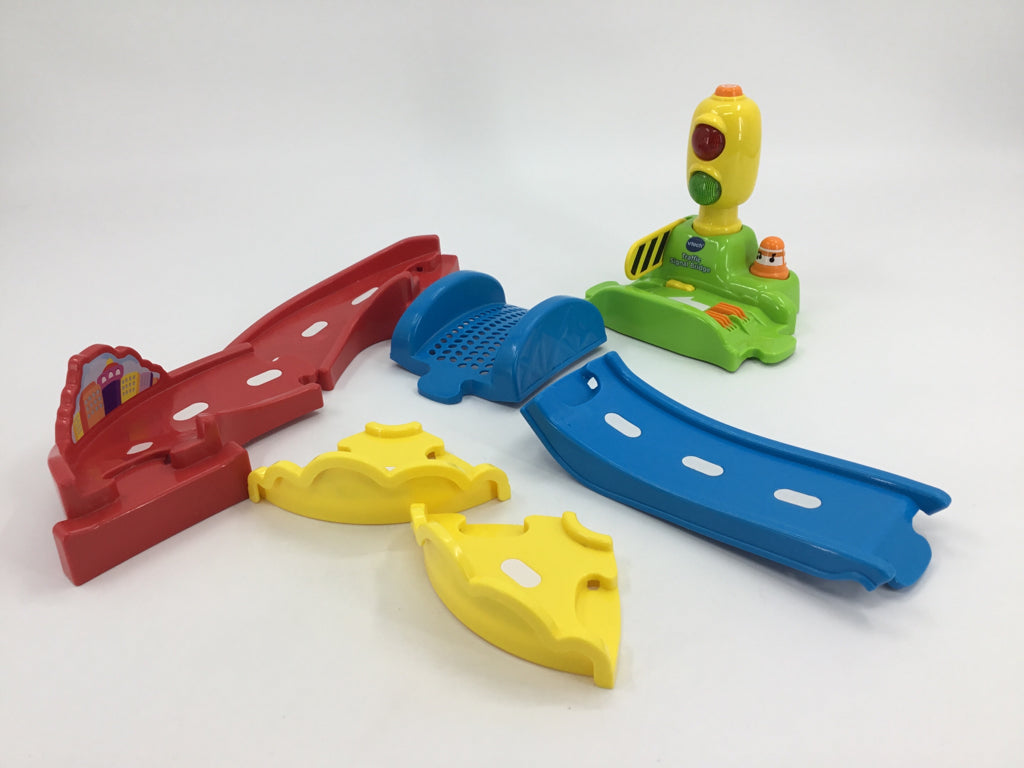 vtech Go! Go! Smart Wheels Traffic Signal Bridge