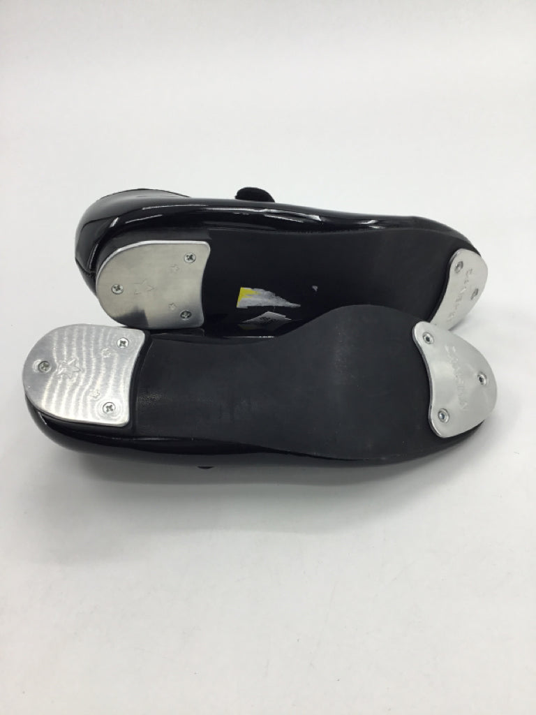 Danskin Child Size 2 Youth Black Sport/Dance Shoes