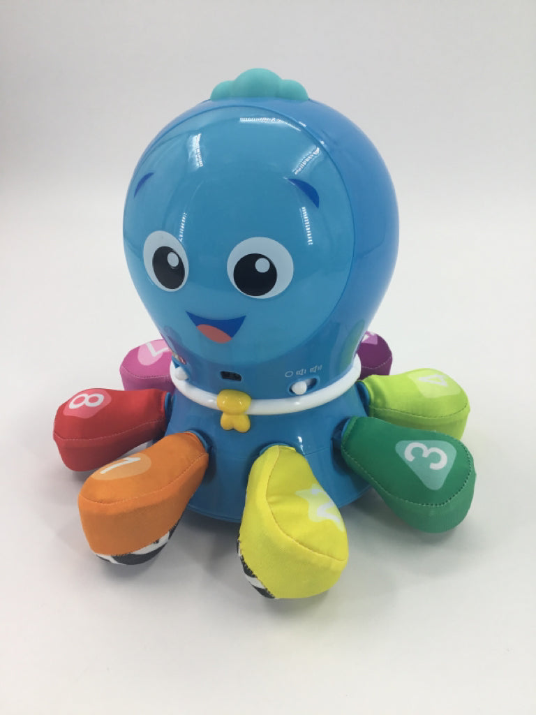 Baby Einstein Ocean Explorers 4-in-1 Opus Crawl & Chase