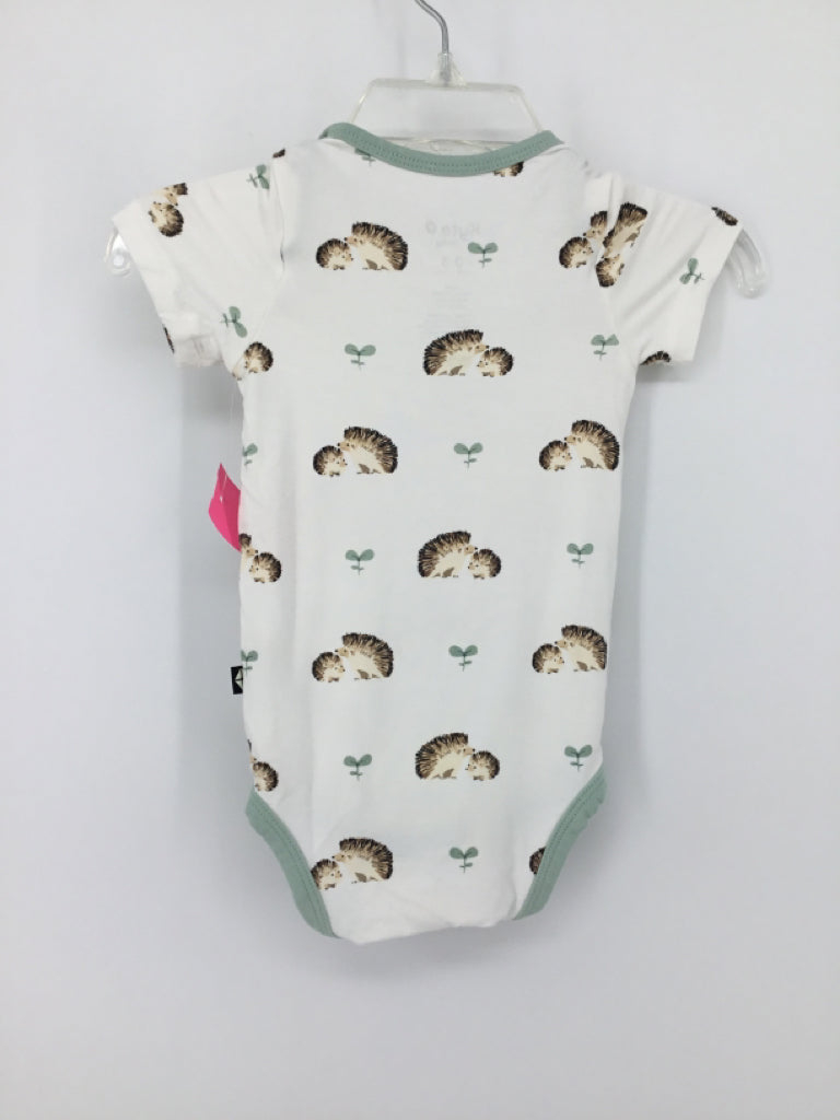 Kyte Child Size 0-3 Months Green Onesie