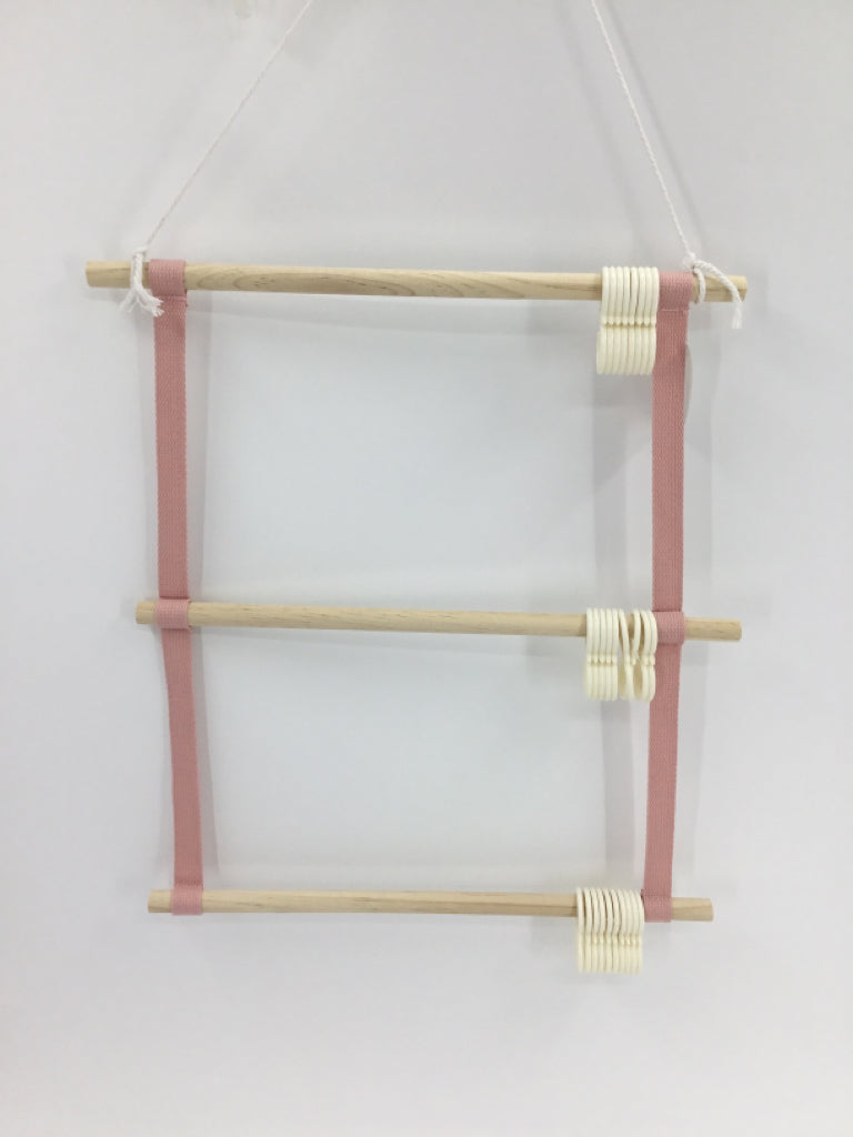 Hanging Hair Accessories Rack