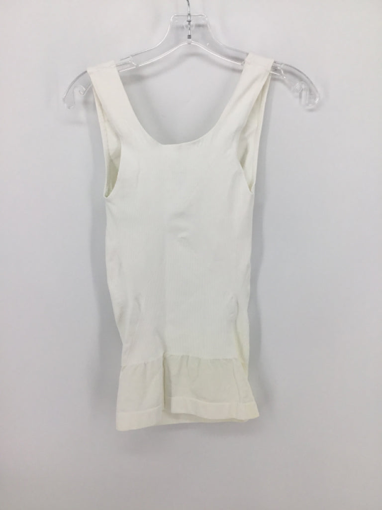 Blanqi Size M Nylon Blend Top