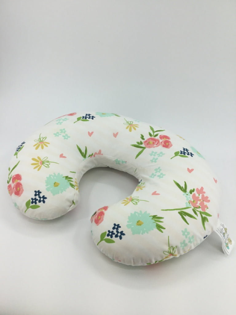 Boppy White Print Nursing Pillow
