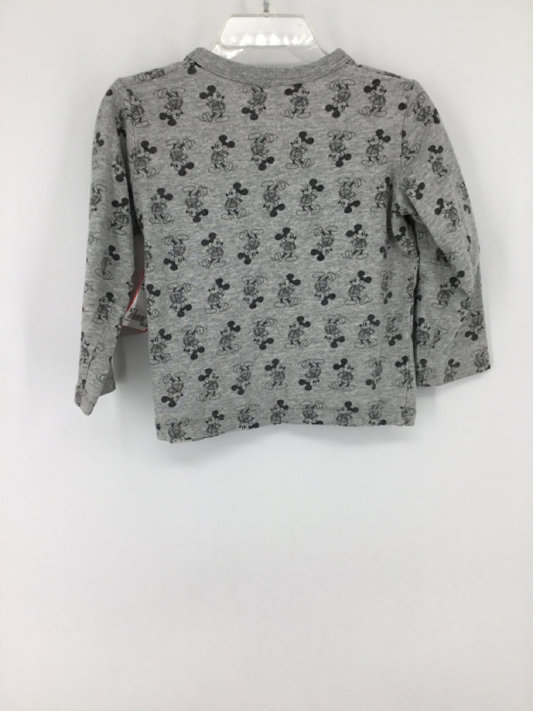 Baby Gap Child Size 3 Gray Christmas T-shirt - boys