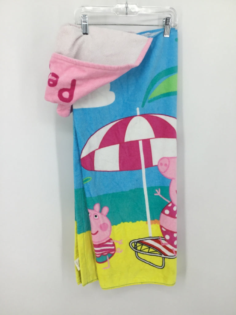 Peppa Pig Multi-Color Character Hooded Towel