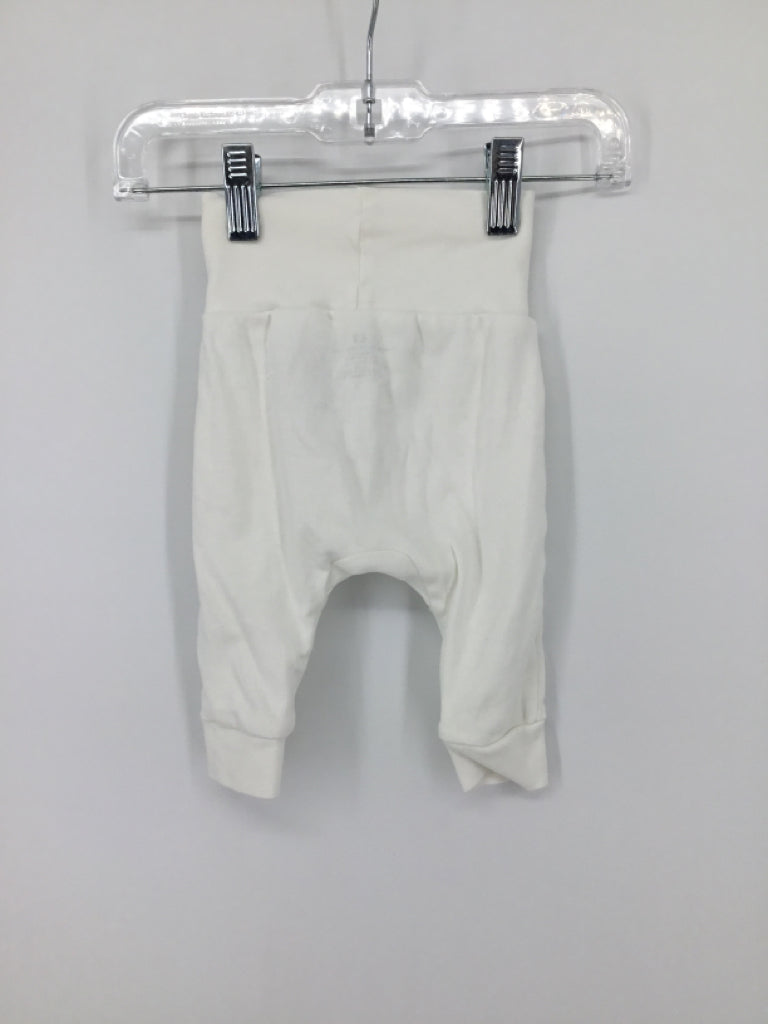 H & M Child Size Newborn White Solid Pants - boys