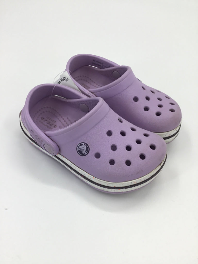 Crocs Child Size 7 Toddler Purple Sandals/Flip Flops