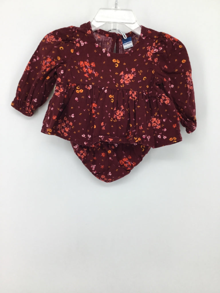 Old Navy Child Size 0-3 Months Burgundy Outfit - girls