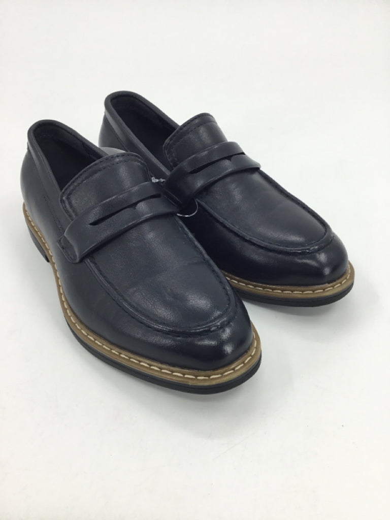XRay Child Size 2.5 Youth Navy Dress Shoes