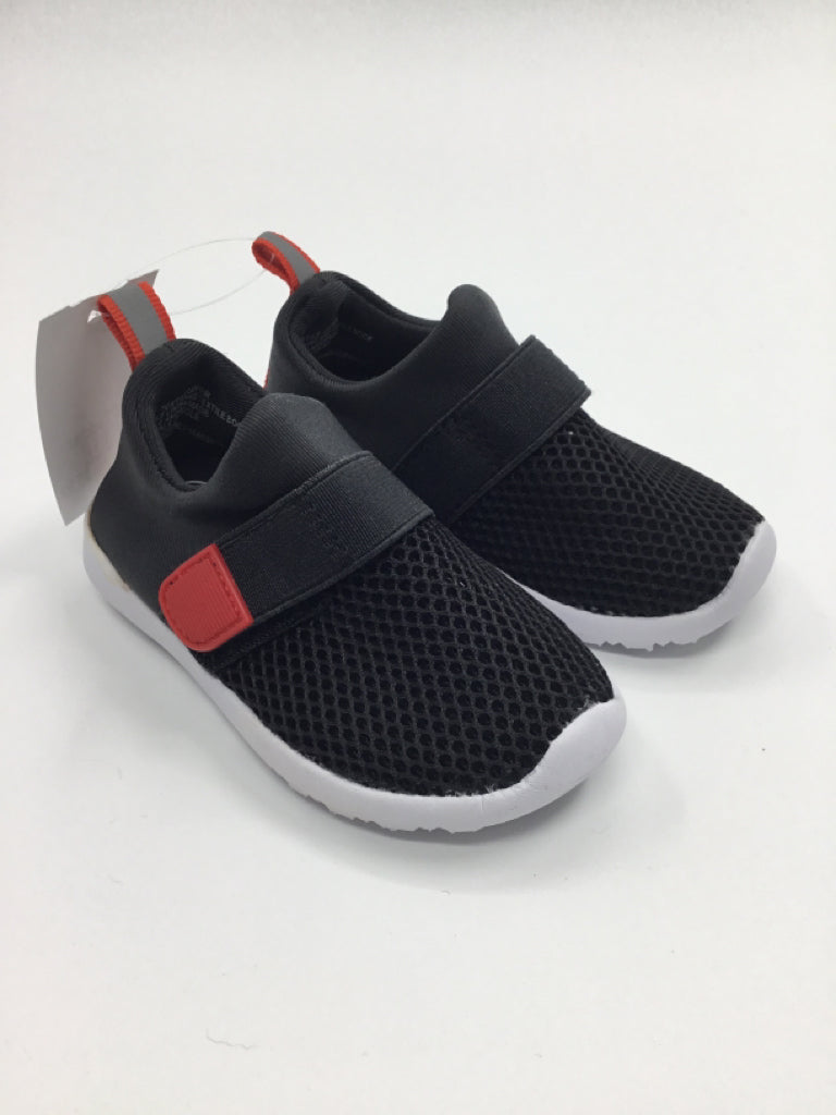 Cat & Jack Child Size 6 Toddler Black Sneakers