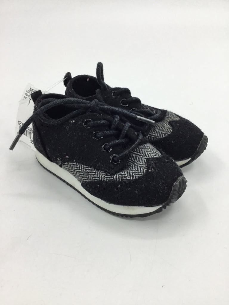 Crazy 8 Child Size 6 Toddler Black Slippers