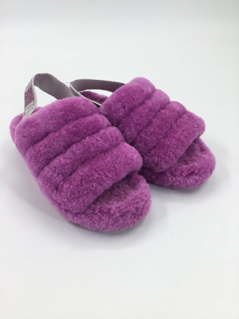 Ugg Child Size 6 Youth Purple Dress Shoes