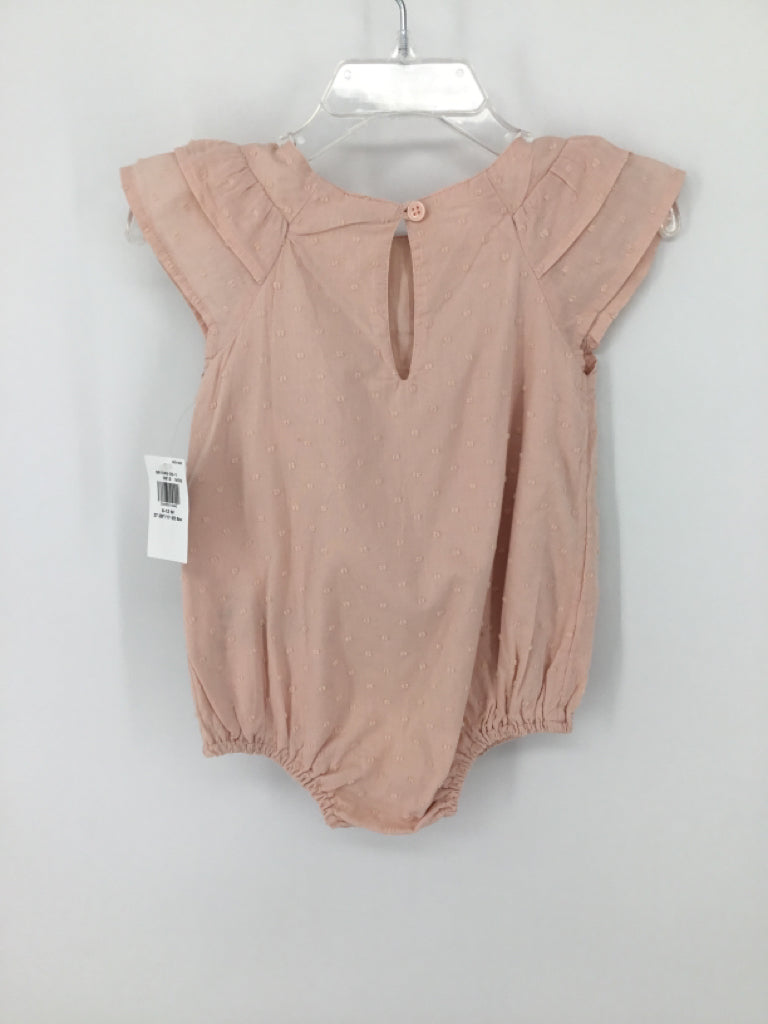 Old Navy Child Size 6-12 Months Pink Outfit - girls
