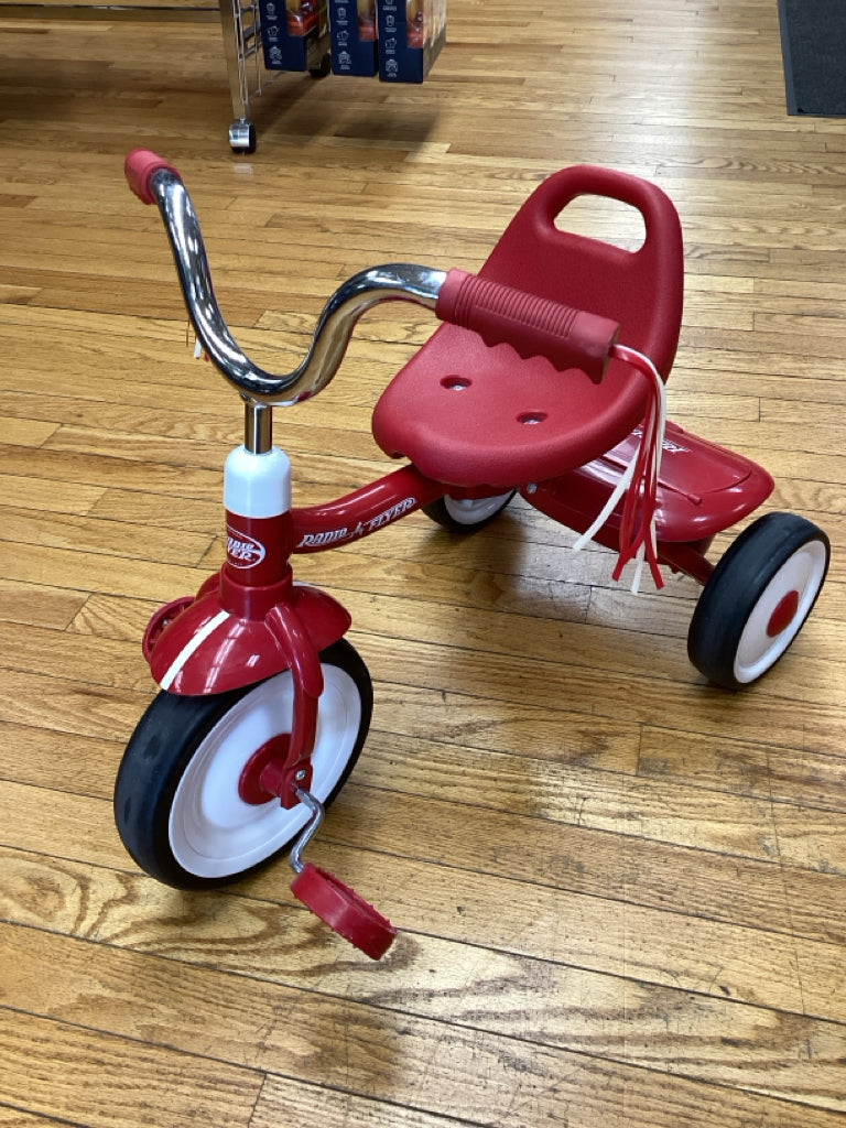 Radio Flyer Red Tricycle