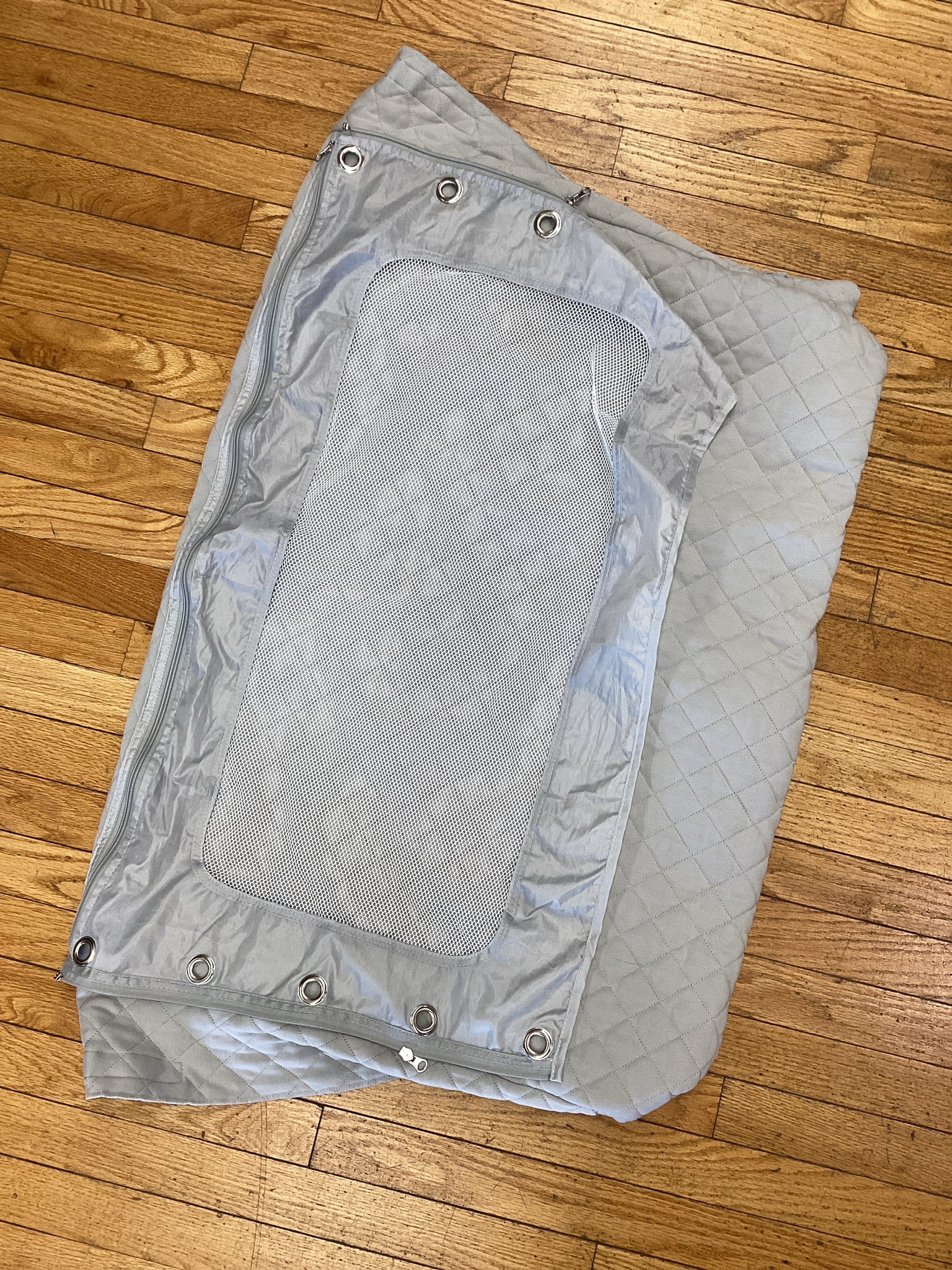 Cappy Bug Gray Play Yard Slip Cover