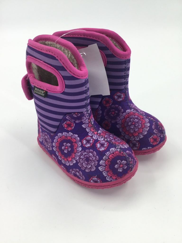 Bogs Child Size 5 Toddler Purple Rain/Snow Boots