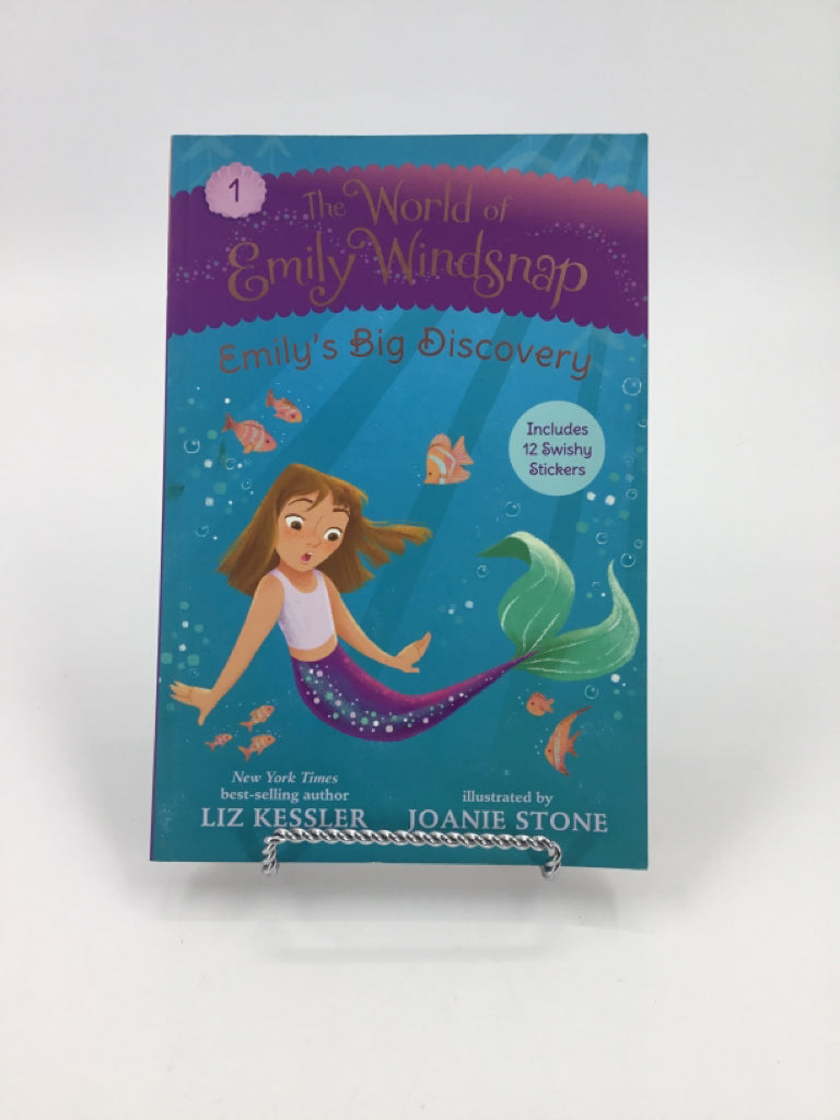 The World of Emily Windsnap Emily's Big Discovery Paper Back Book