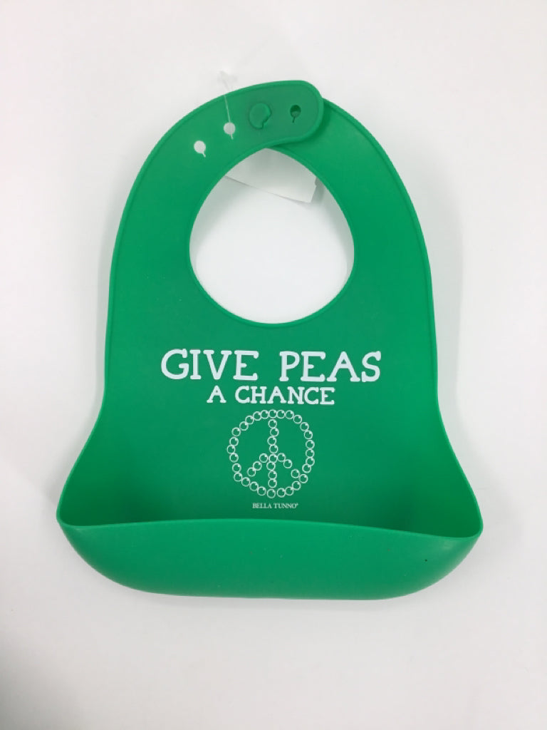 Bella Tunno Green Silicone Bib
