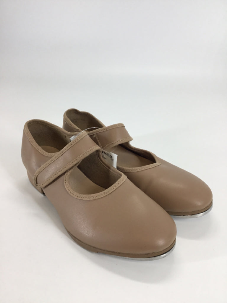So Danca Child Size 4 Youth Tan Sport/Dance Shoes