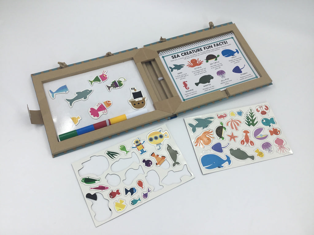 Melissa & Doug Natural Play: Play, Draw, Create Kit - Ocean