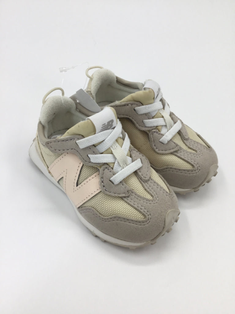 New Balance Child Size 5 Toddler Tan Sneakers